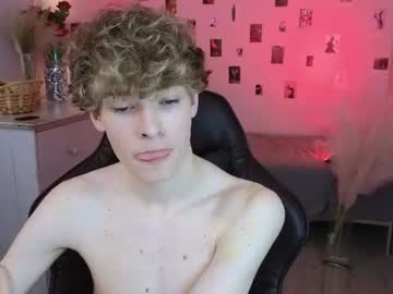 curly_twinkboy