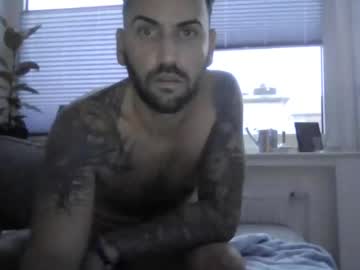 emali_sexy_couple