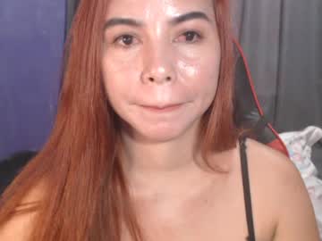 hotasian_pinky