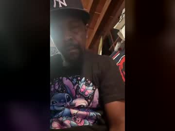 mackbangums2212