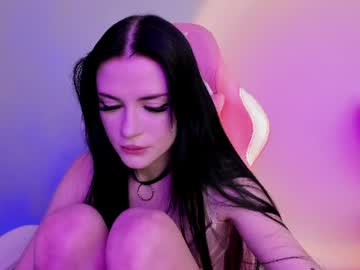 molly_crystall