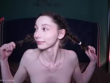 nanamilovestomoe