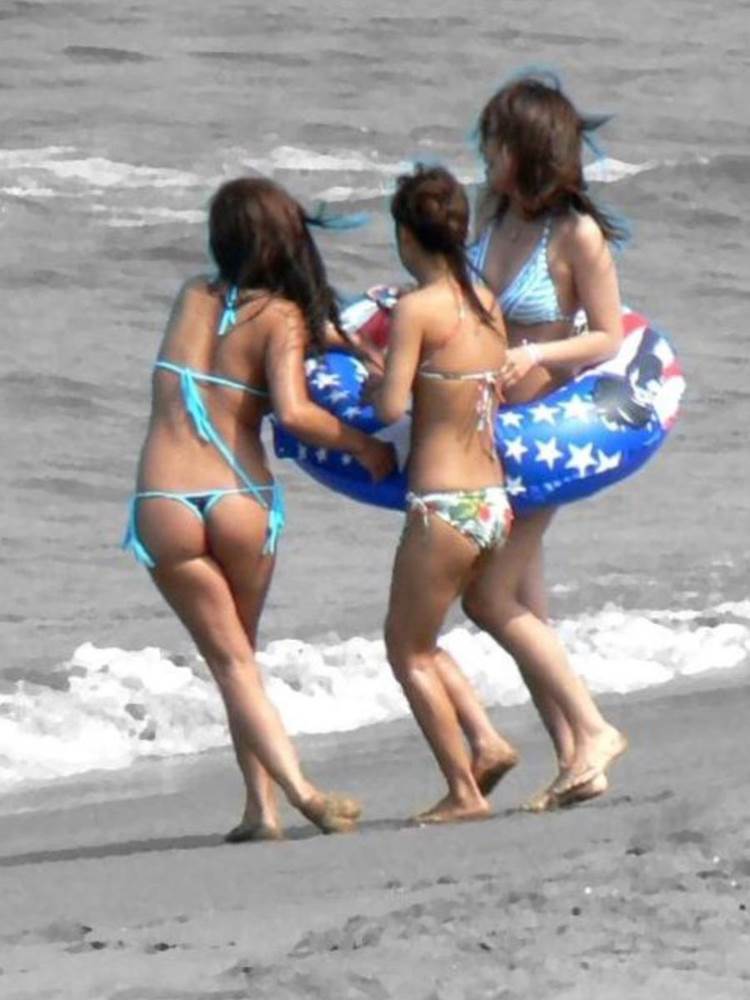 Japanese Bikini Girls — 56
