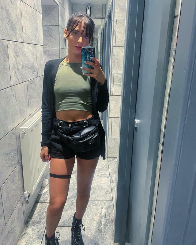 Petite British Model Fern Alexandra - lifeasfernie — 25