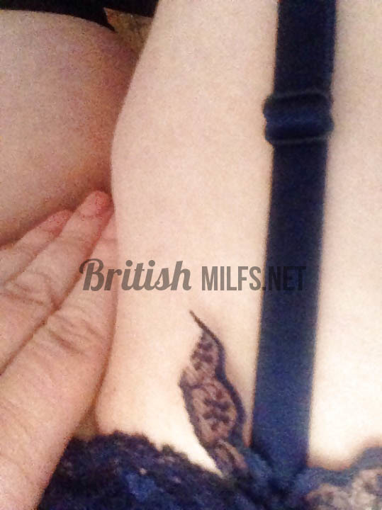 Fat arsed redhead british milf - bbw ginger mature — 32