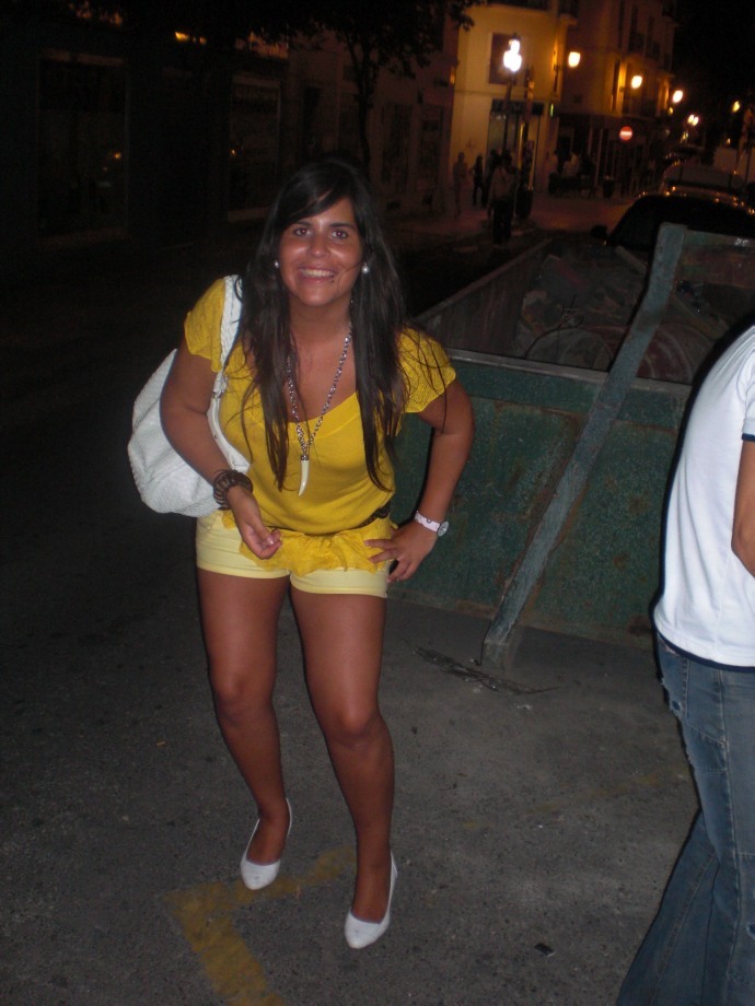 Vestidas como putas para salir de fiesta — 24