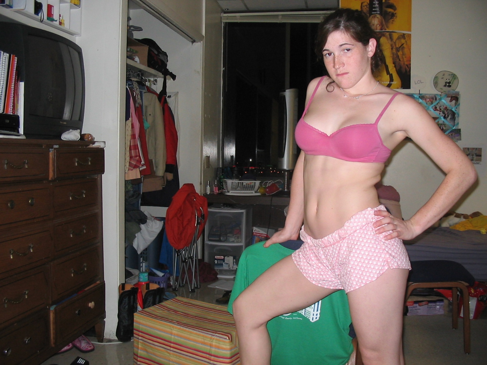 Bold girl taking pics of herself for her bf — 28