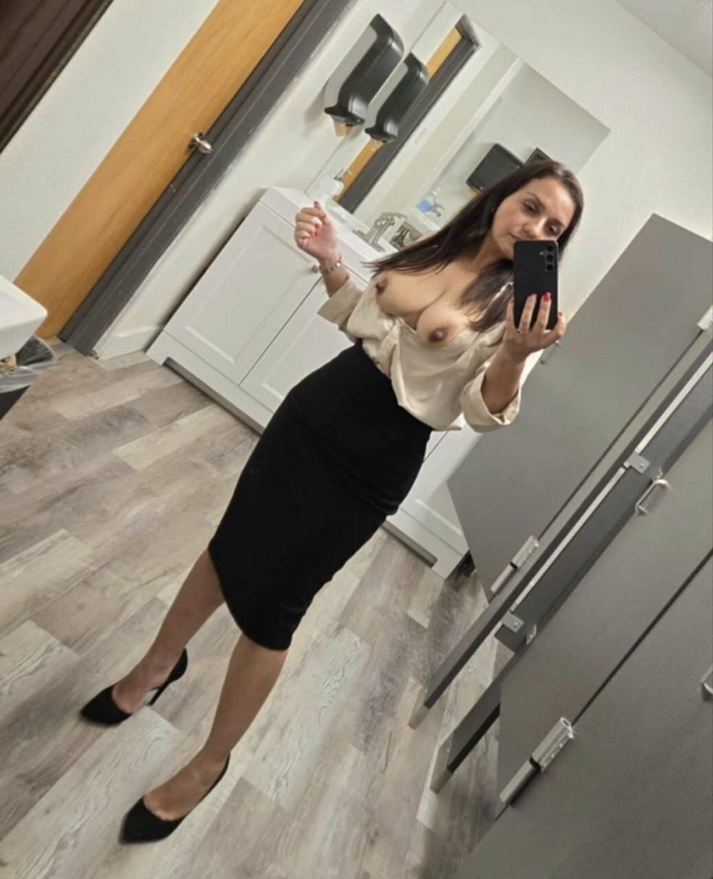 Big Tit Amateur Handjob — 26